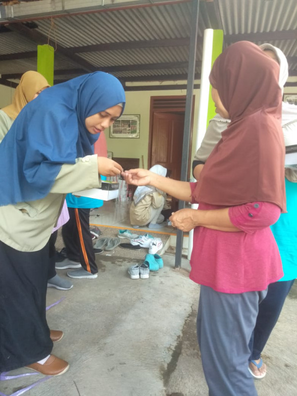 Posyandu  dan senam lansia