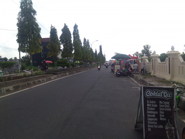 Kegiatan Ekonomi Sunmor Stadion