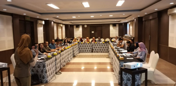 RAPAT PERSIAPAN PERNIKAHAN