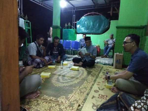 PANITIA MENDENGARKAN PEMAPARAN DARI WO