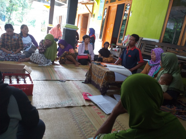 Pertemuan Rutin PKK RT 005 RW 035