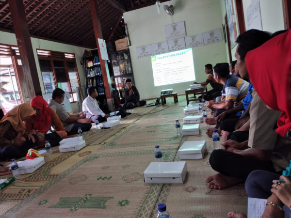 Sosialisai pengelolaan sampah 