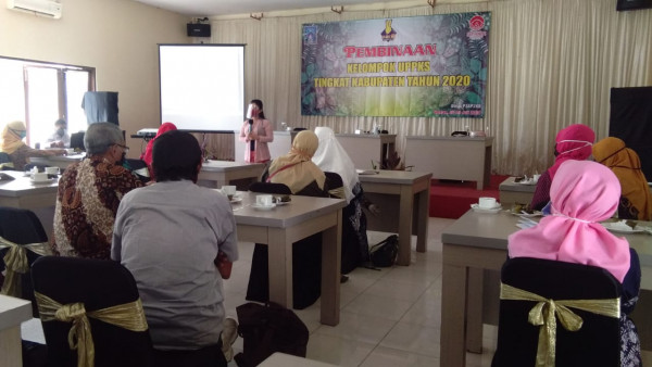 Pembinaan kelompok uppks