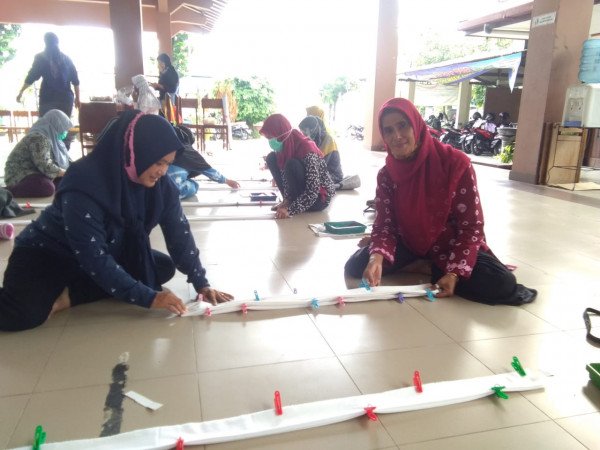 foto saat pelipatan kain