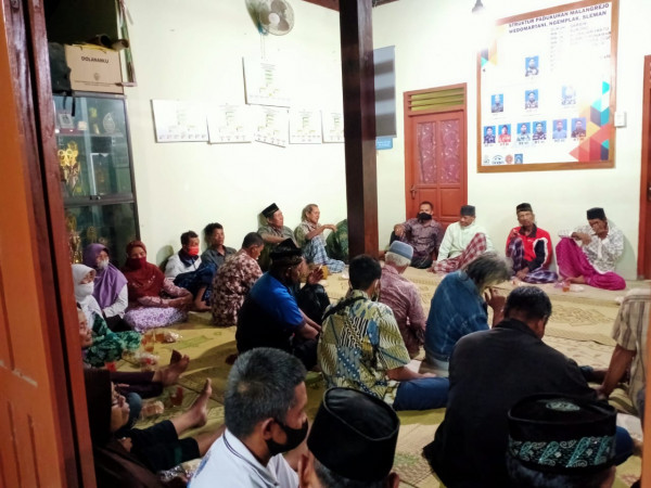 Pertemuan klompok tani Karyo Sedyo Makmur