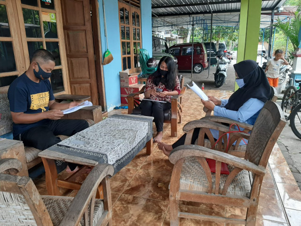 Penandatangan   kerjasama/ MOU    antara prodi matematika USD dengan kampung KB padukuhan malangrejo.