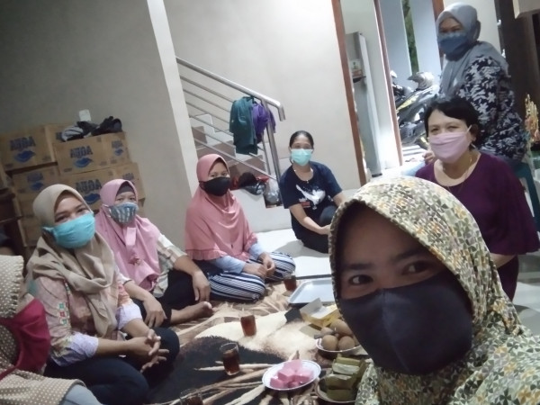 Keluarga bapak Heri mengucapakan terimakasih kepada warga yang telah memberikan perhatiannya