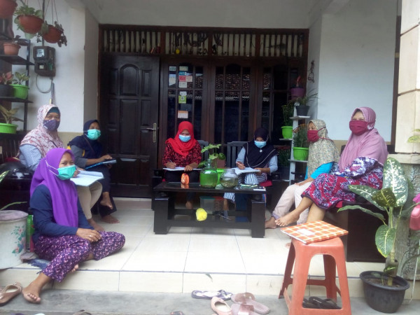 Pertemuan PKK RT 004 RW 034