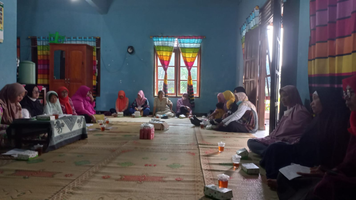 Pertemuan IMP Kelompok 3 di Dusun Blotan Kalurahan Wedomartani