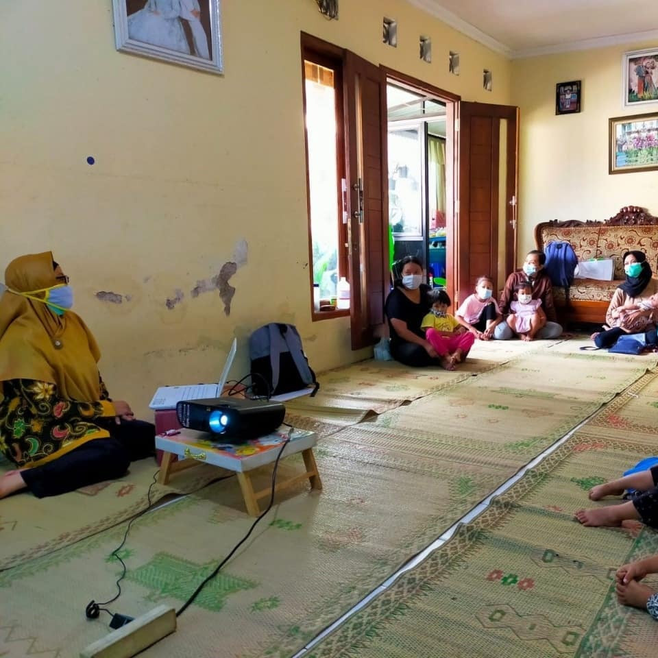 pelacakan balita dengan gizi buruk dan penyuluhan KIE tentang gizi balita