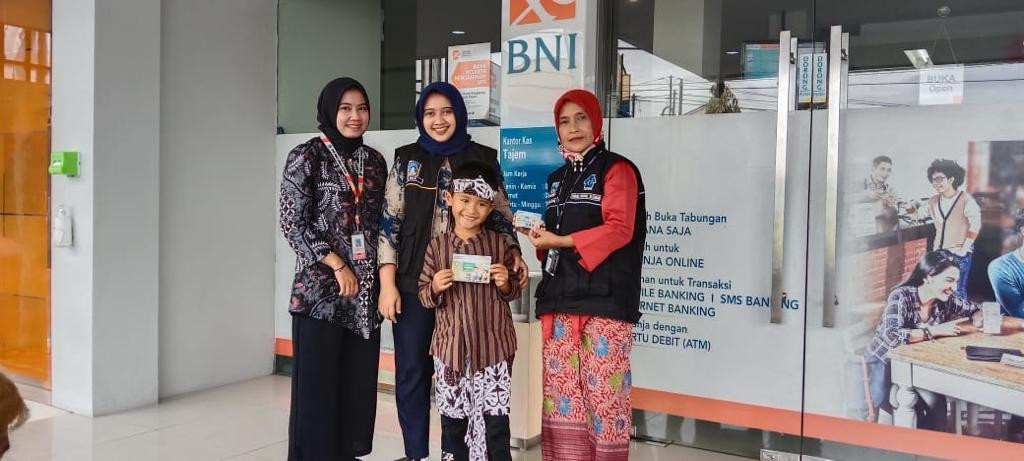 penyaluran bantuan atensi yapi