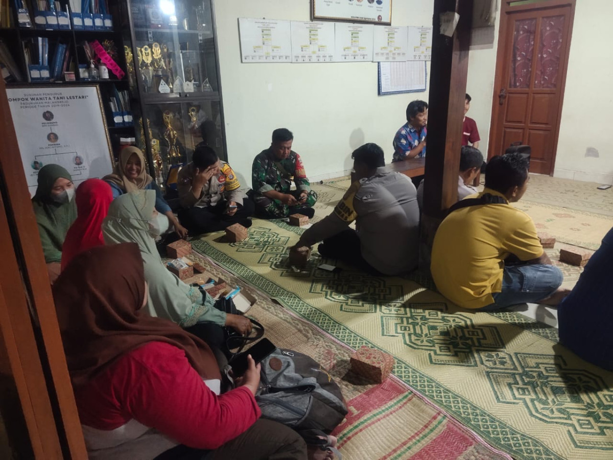 Pemaparan program oleh Yayasan Al Abidin