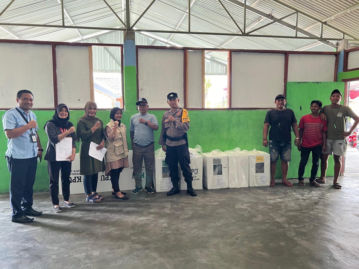 Proses pemungutan dan perhitungan suara untuk pemilihan Presiden RI dan Legistatif tahun 2024 di TPS 30 Wedomartani