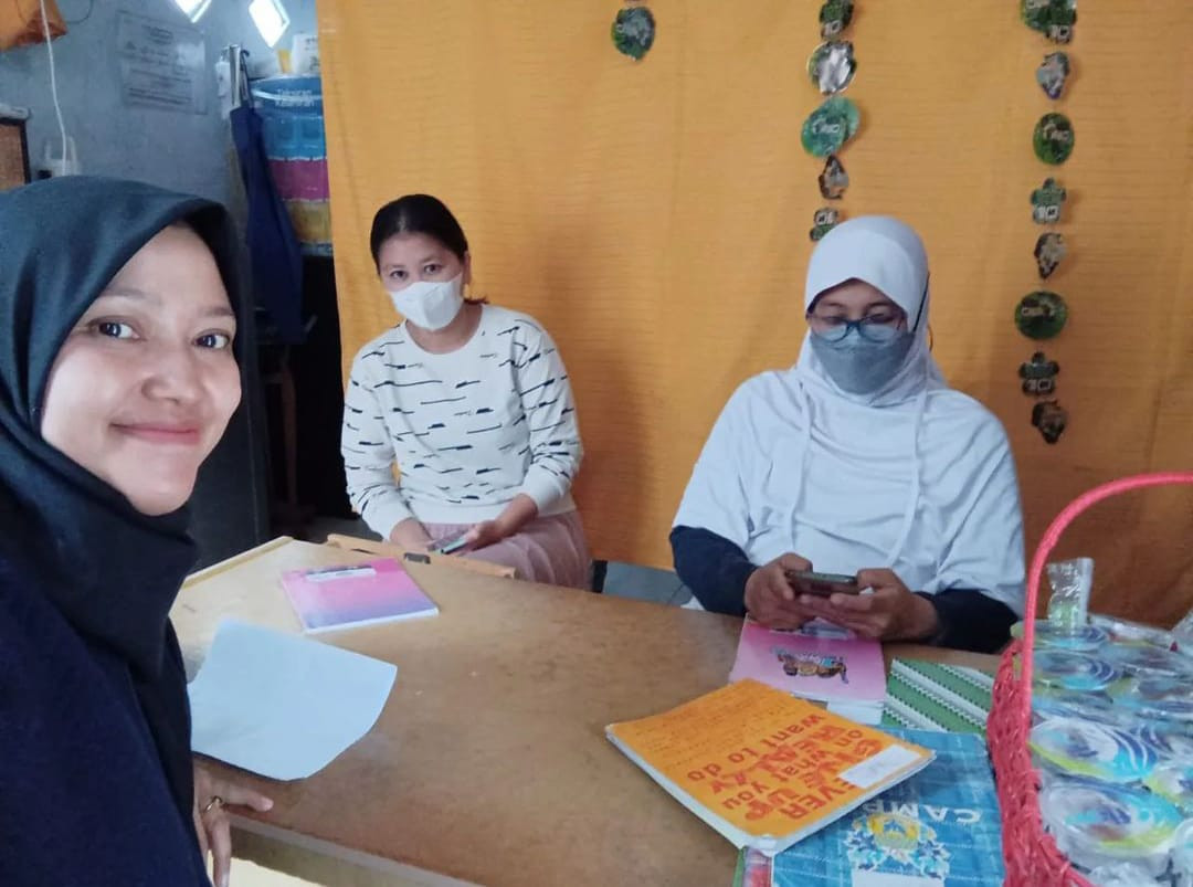 Kunjungan kepada PMB Dwinita Mulyani di Kalurahan Wedomartani