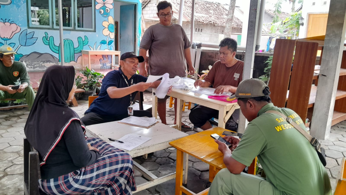 Pengiriman Logistik Pemilu di TPS 9 padukuhan Babadan