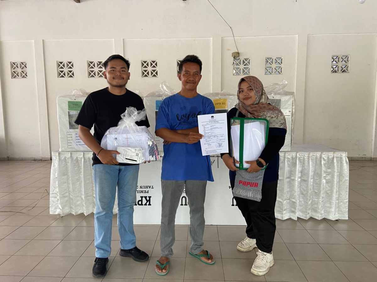 Pengiriman Logistik Pemilu di TPS 56 padukuhan Jetis