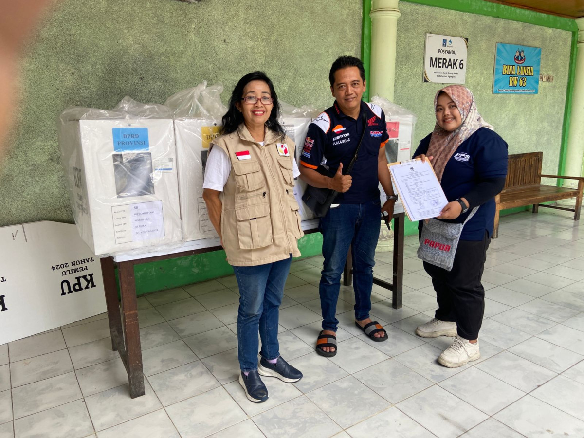 Pengiriman Logistik Pemilu di TPS 58 padukuhan Jetis