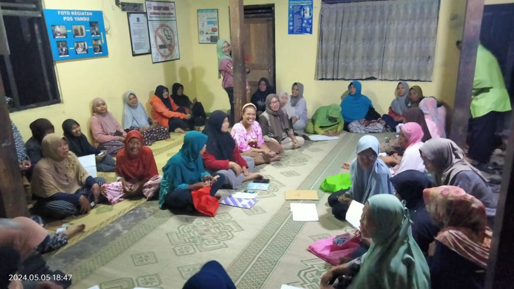 Pertemuan pkk padukuhan Sawahan lor
