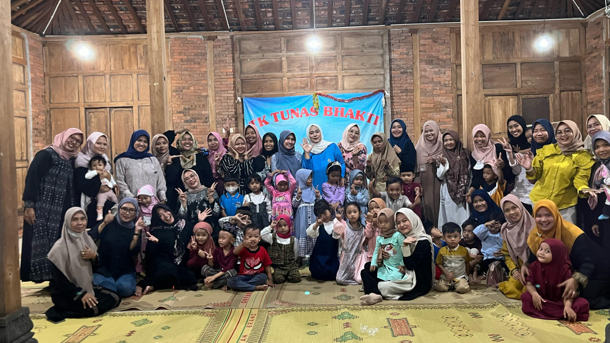 Parenting dan pengajian buka bersama Paud Mutiara hati malangrejo