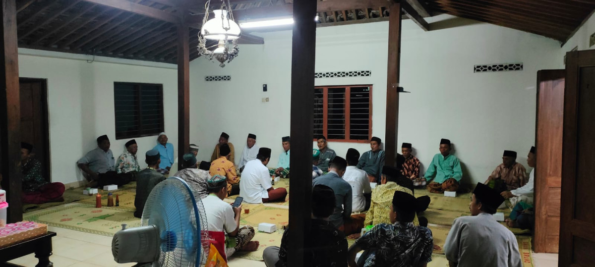 Yasinan Rutin Malam Jumat Bapak2 Padukuhan Ceper