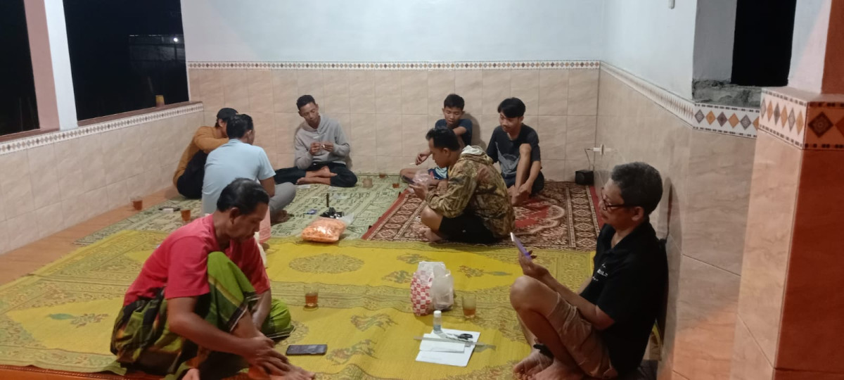 Pos Ronda Senin Malam Karangmojo, Ceper