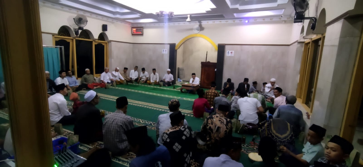 Sholawatan berjalan dengan lancar