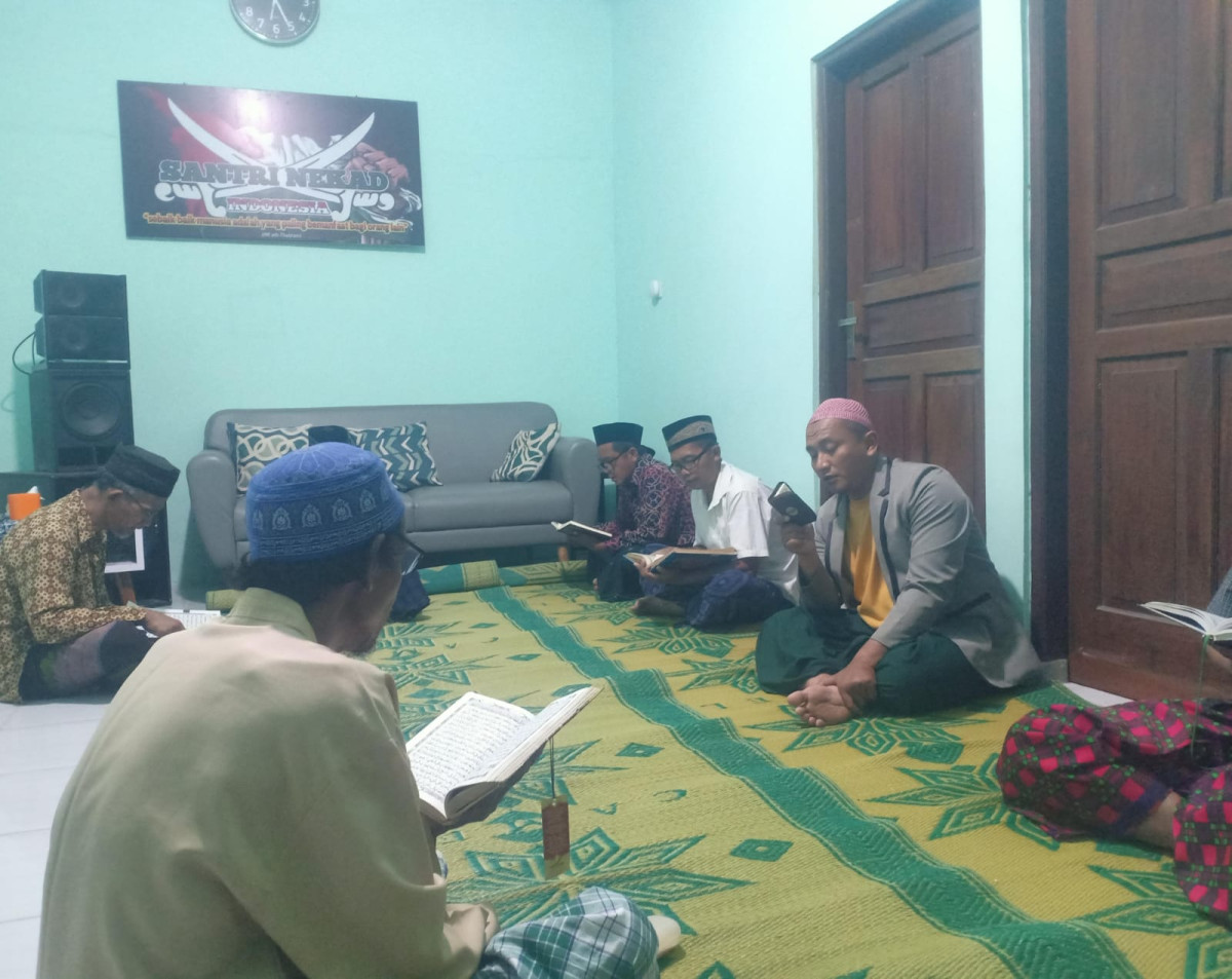 Pengajian Bapak bapak malam juma't Padukuhan Bakungan