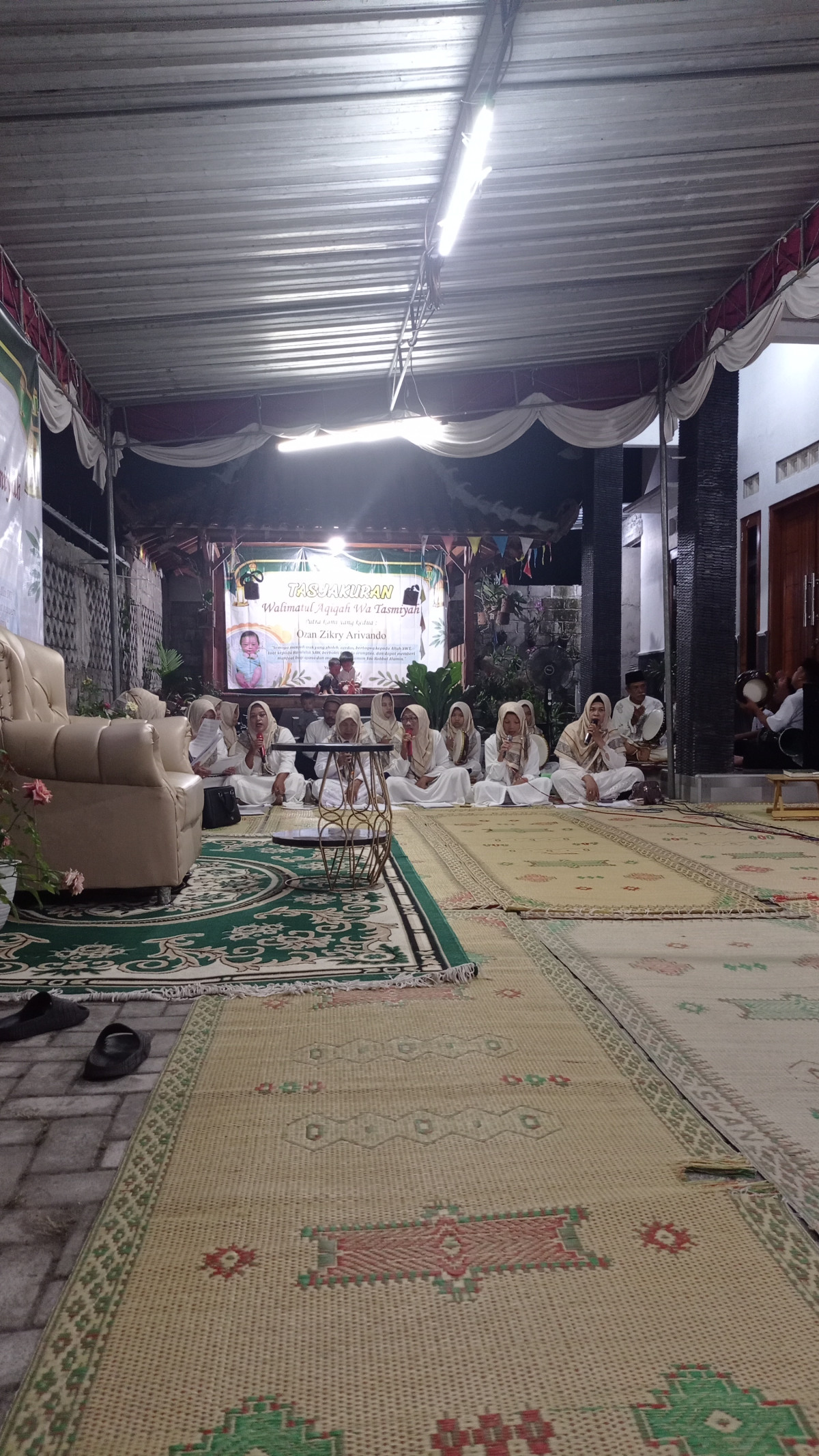 tasyakuran /aqiqah  dihadiri warga dusun babadan