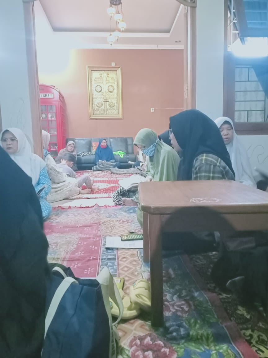 Pengajian malam Jumat ibu ibu padukuhan Bakungan