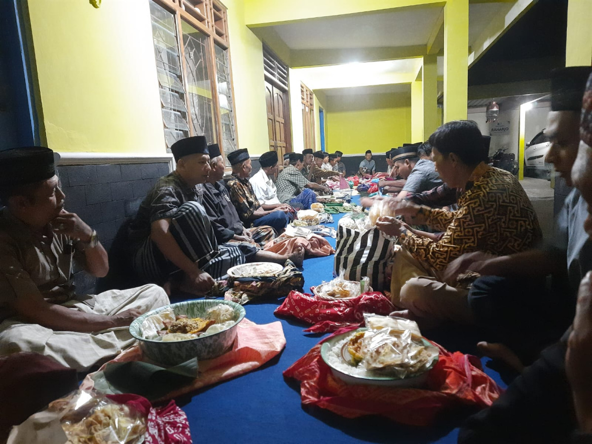 Sedekahan Mengeti 10 Muharram Warga Sempu