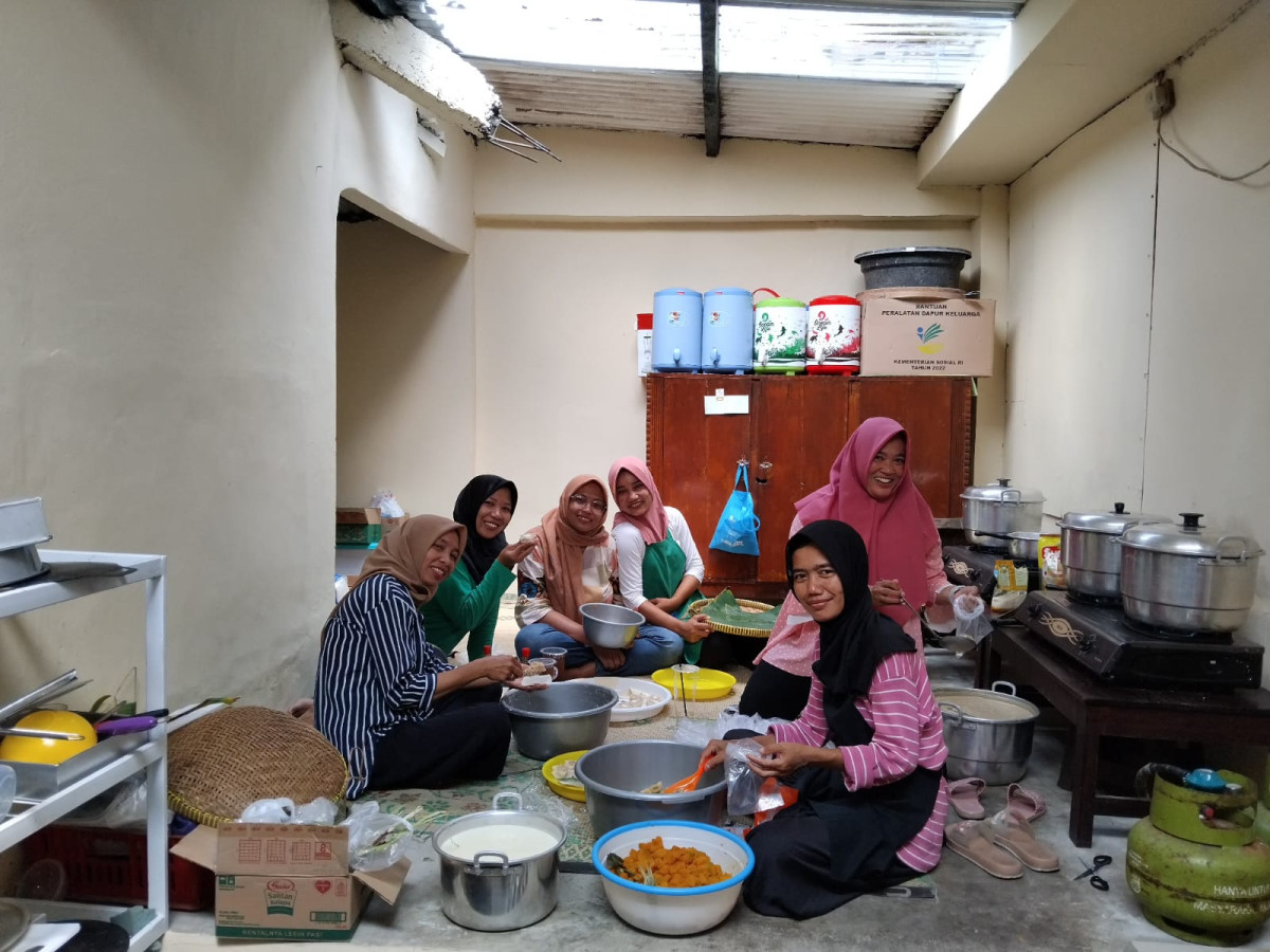 Kegiatan persiapan pemberian pmt lokal di jetis