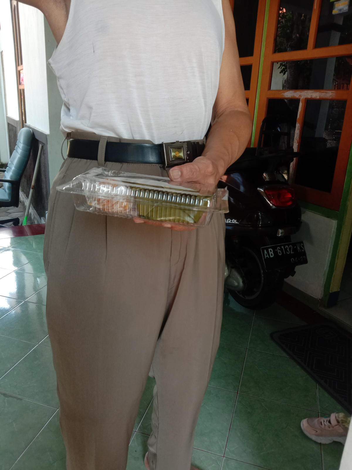 Pendistribusian PMT lokal utk Balita di wilayah Krajan