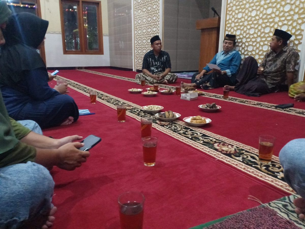 Rapat takmir musollah al hikmah padukuhan Bakungan