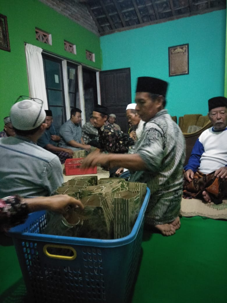 Yasinan rutin malam jumat