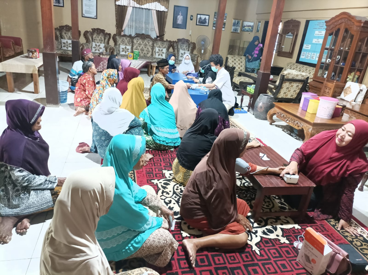 Posyandu Lansia Dusun Gondanglegi