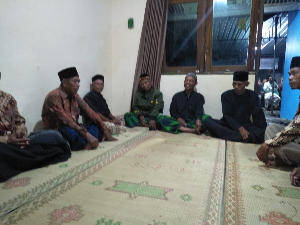 Tahlilan warga gedongan lor