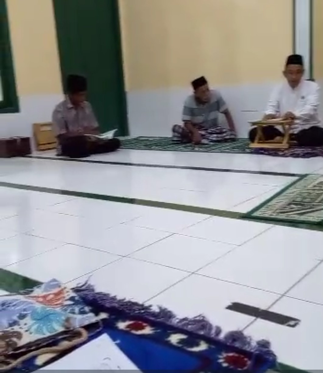 Kajian fiqih umat islam dusun Sawahan kidul