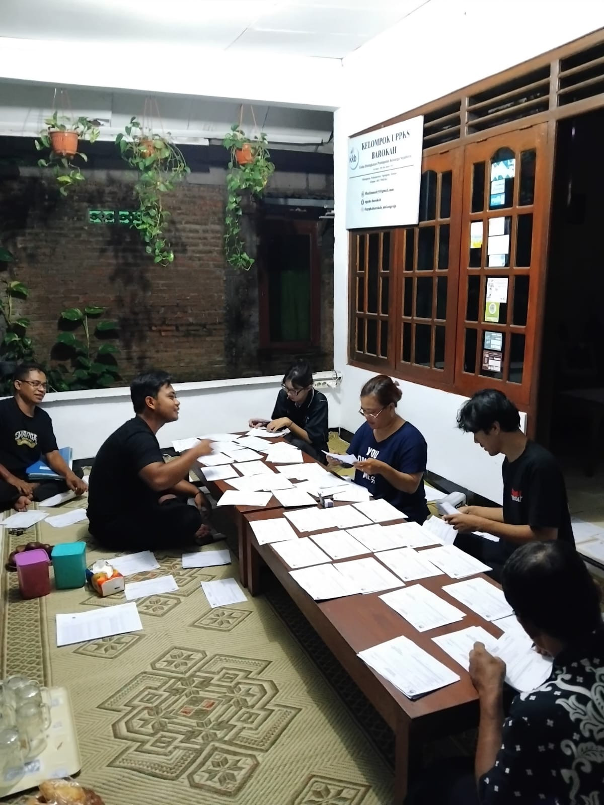Rapat Pendistribusian CI pemberitahuan oleh kpps 31 padukuhan malangrejo