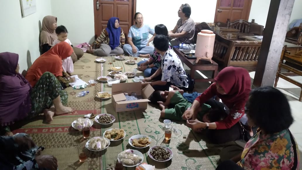 Pertemuan Rutin Dawis Euphorbia V D padukuhan malangrejo