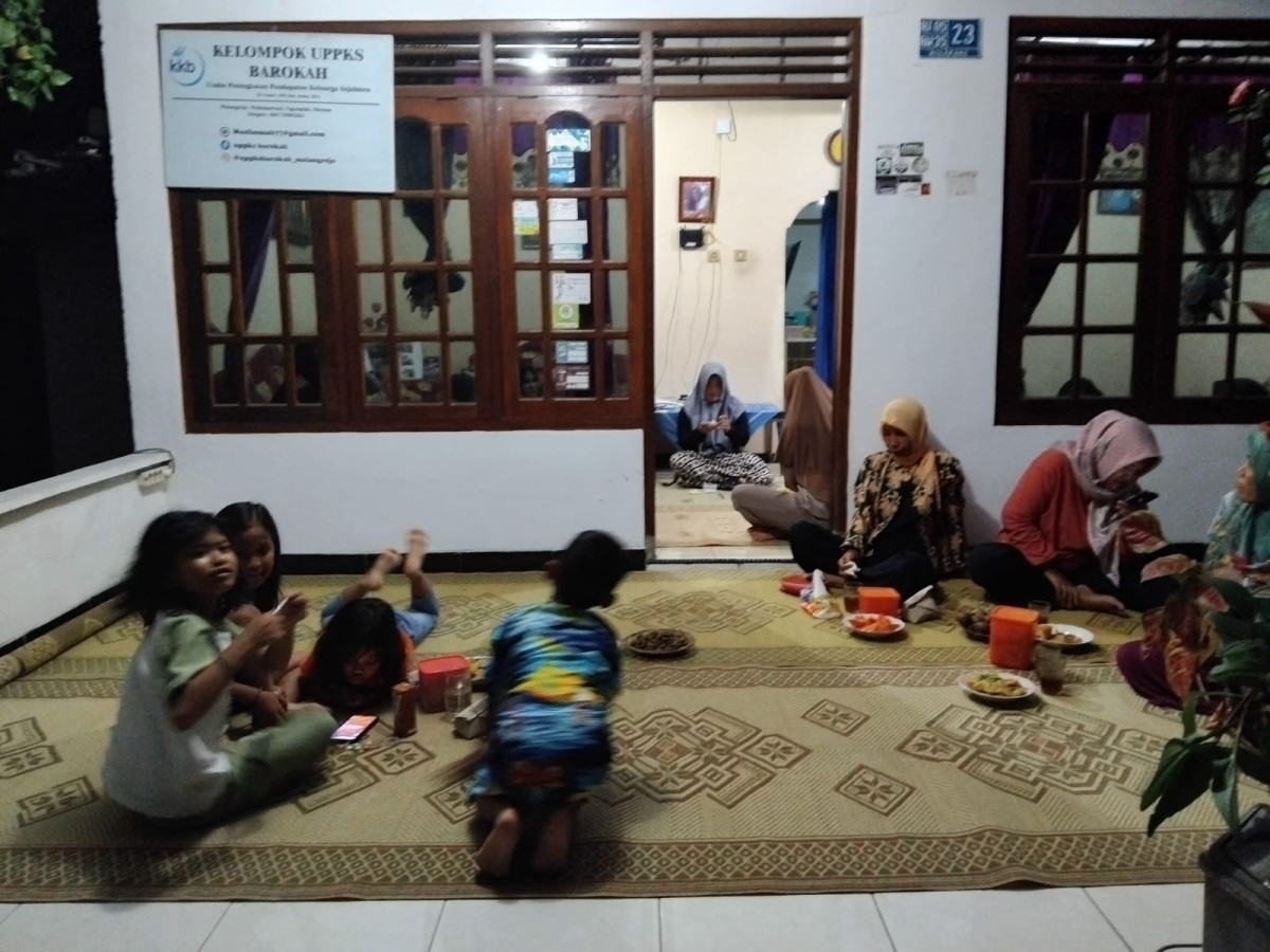 Pertemuan Dasawisma Euphorbiar I  Rt 005 Padukuhan Malangrejo