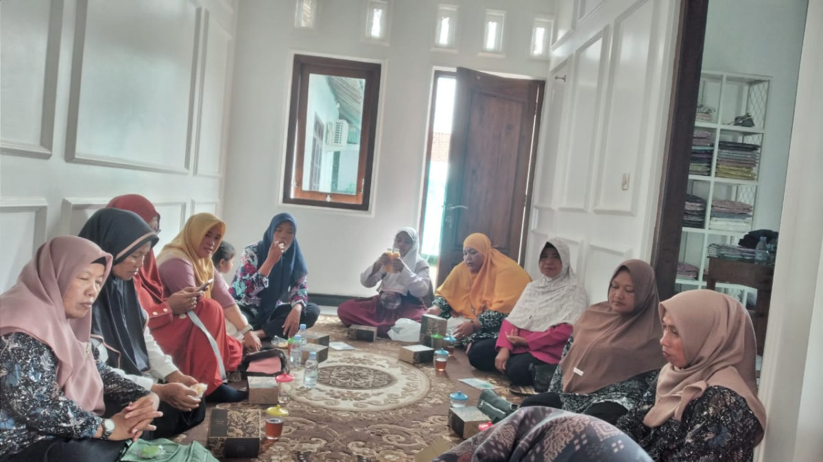 Kader imp Padukuhan Malangrejo dalam Pertemuan IMP kel 3