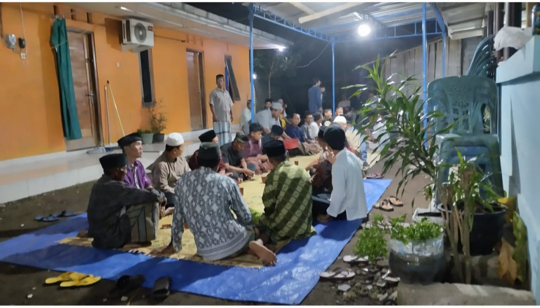 Tahlil dan Dzikir Sripah Hari ke 5 RT 01 Pokoh