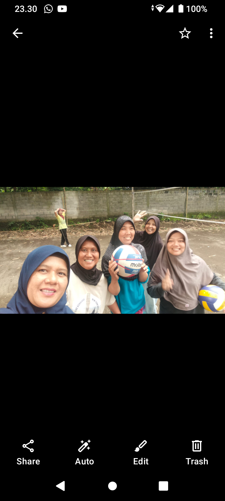 Latihan Voly RT 02 Padukuhan Blotan