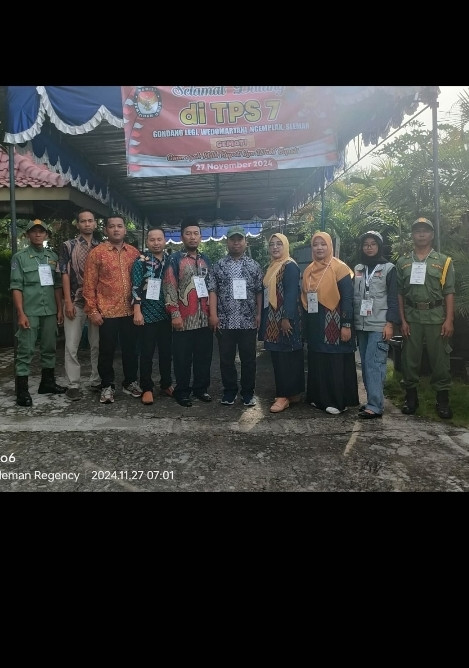 Acara pemungutan suara tps 17 padukuhan Gondanglegi