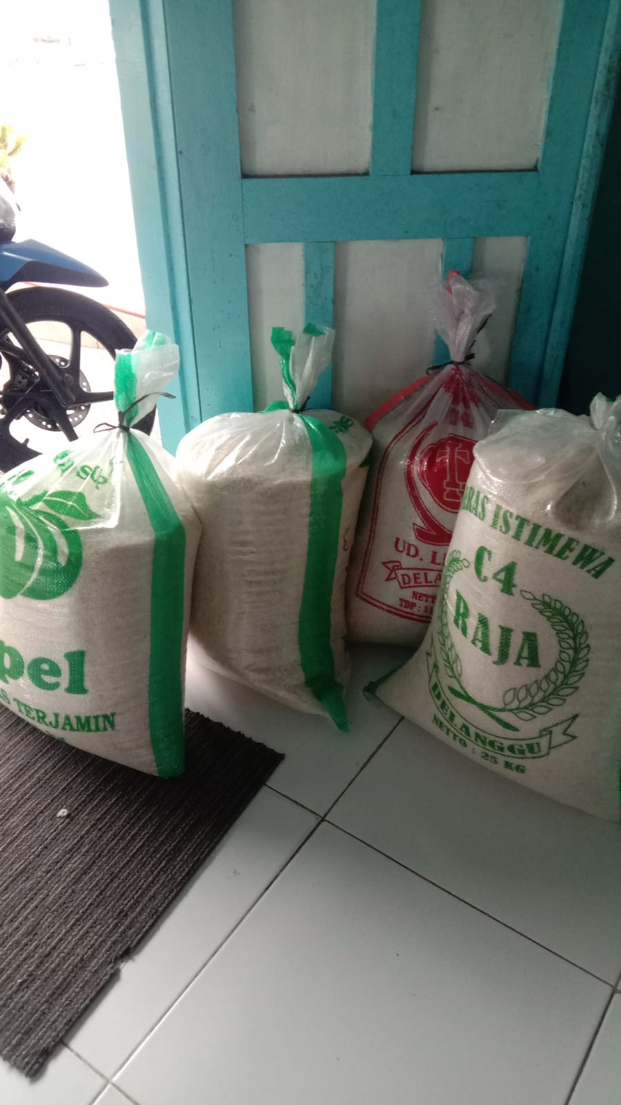 Pengumpulan Beras Rukun Kematian Warga Rt 04 padukuhan malangrejo