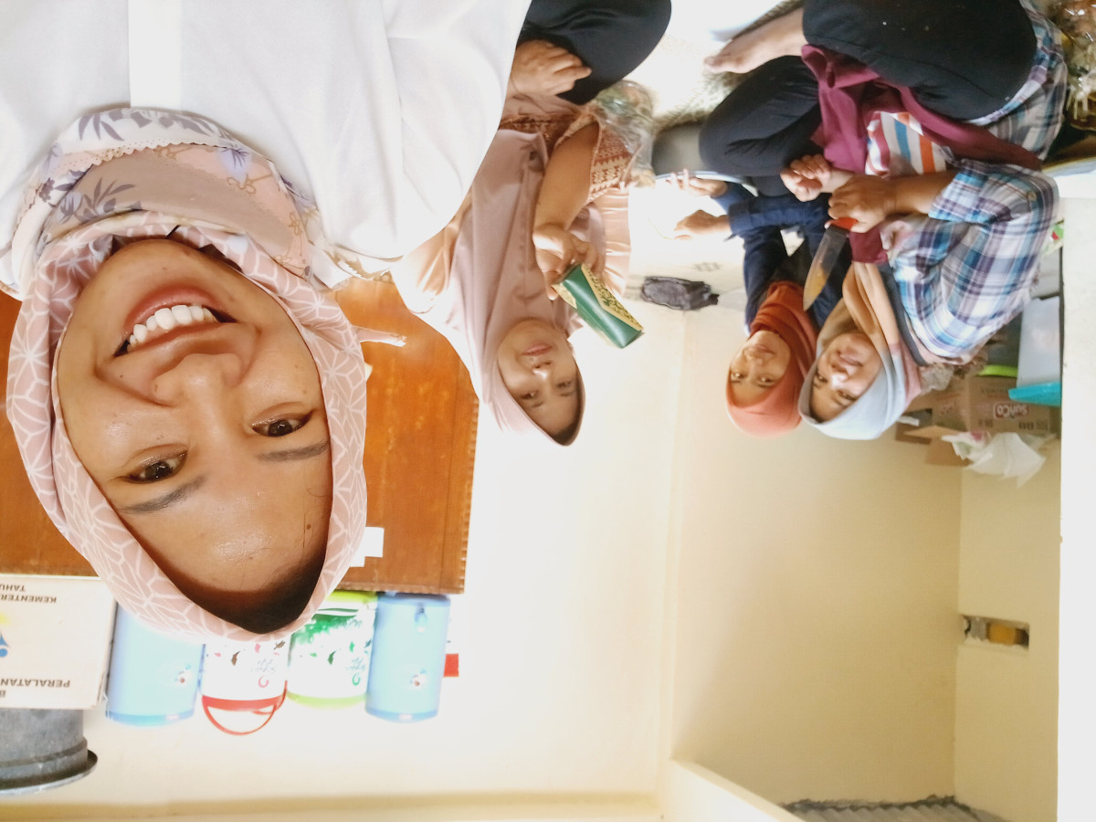 Partisipasi dalam Pengolahan PMT Lokal di Kalurahan Wedomartani oleh Kader Padukuhan Ceper