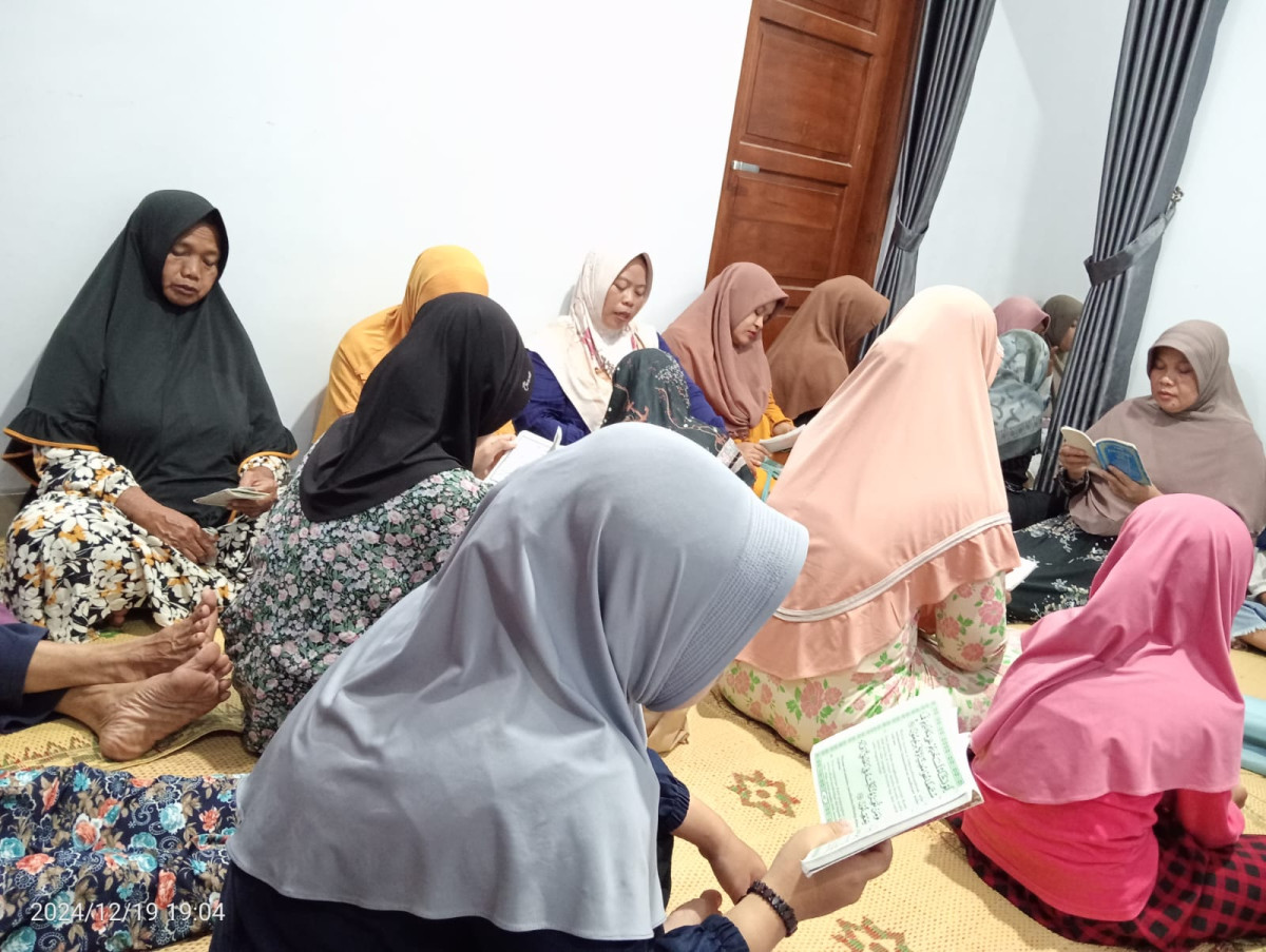 Yasinan Rutin Ibu2 Padukuhan Ceper