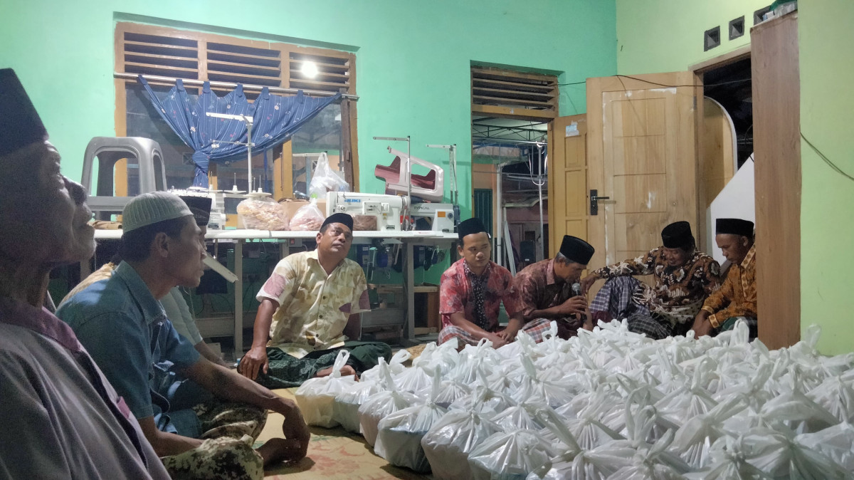 Kenduri tasyakuran warga padukuhan Tonggalan