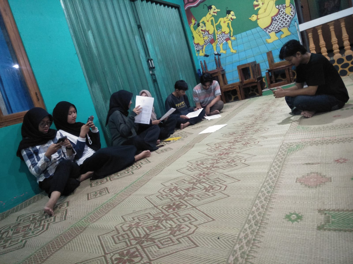 Rapat warga