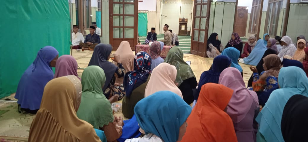 Pengajian rutin nan malam selasa legi dan memperingati hari isra'miKraj